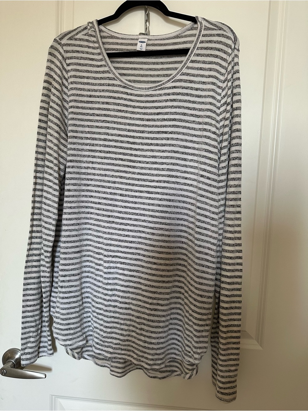 Old Navy Tall Gray and White Striped Long Sleeve Sweater